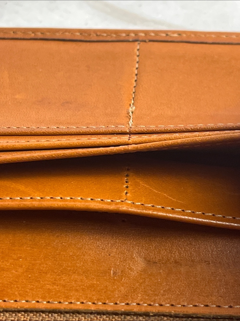 Vintage 1990s Dooney & Bourke All Weather Leather Pebbled Wallet - Picture 14 of 14